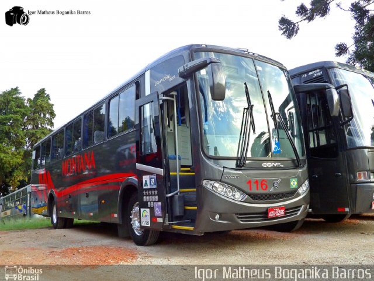 imagem-onibus-116-118-externa