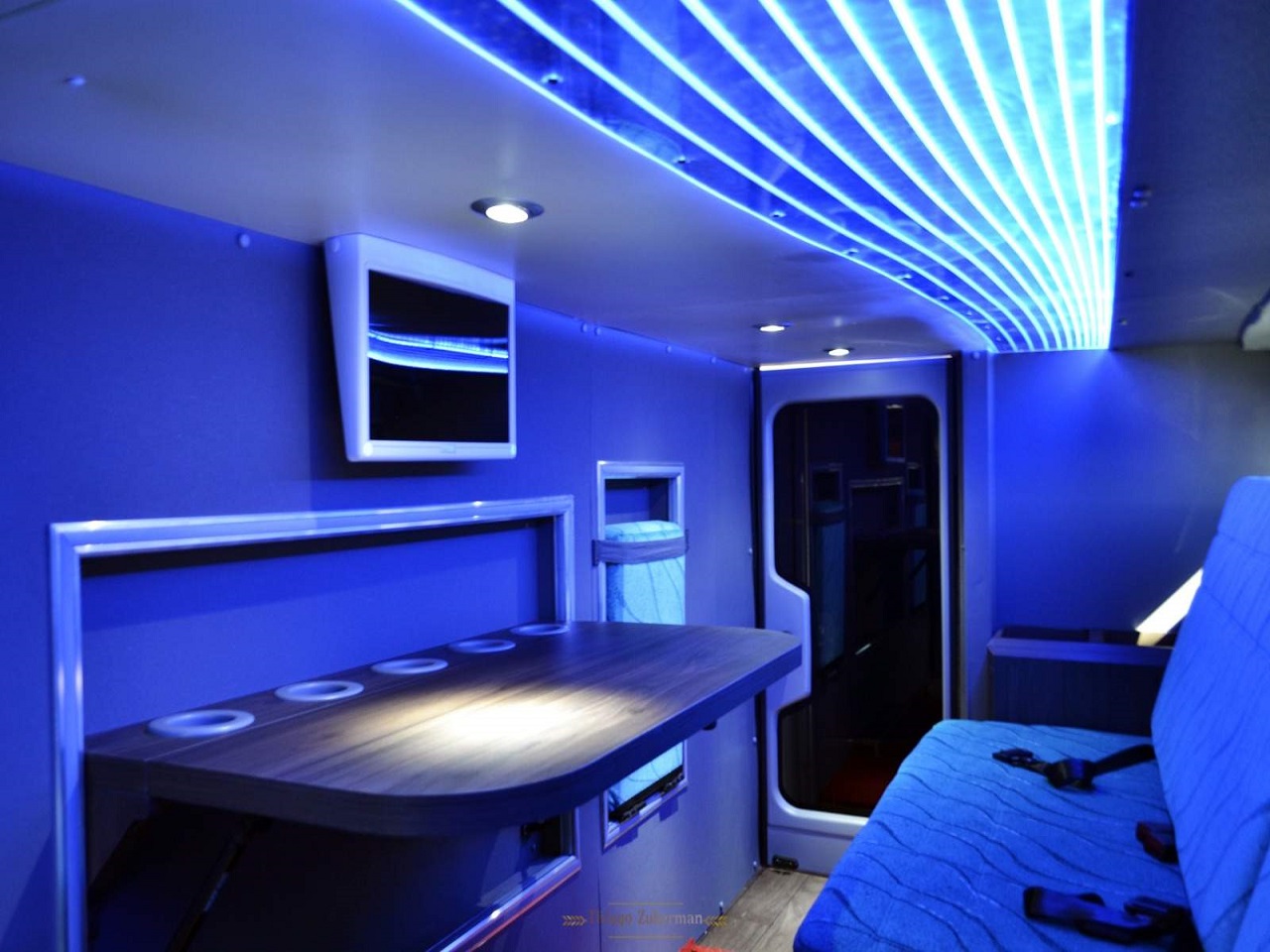 imagem-400-sala-vip-01 imagem-400-sala-vip-01